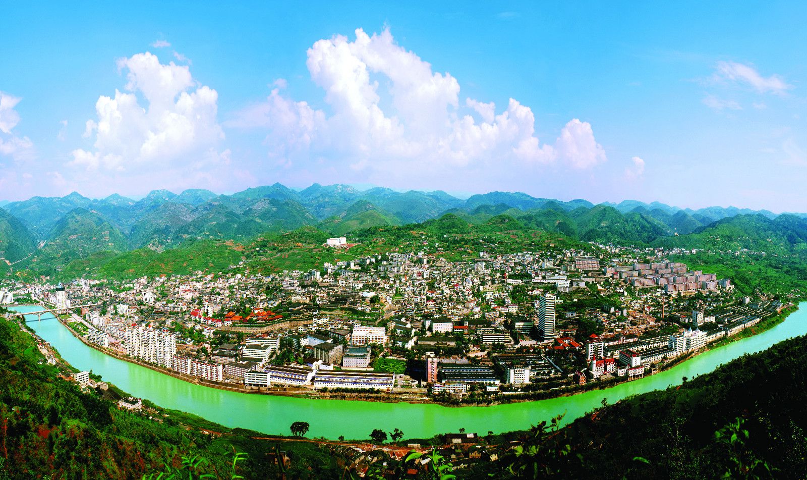 贵州茅台酒厂俯瞰图